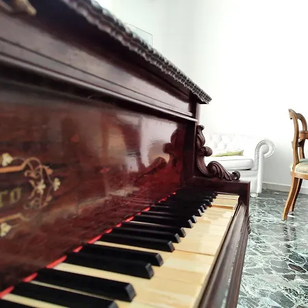 Dimora Della Marchesa - Al Duomo Апартаменты Манфредония